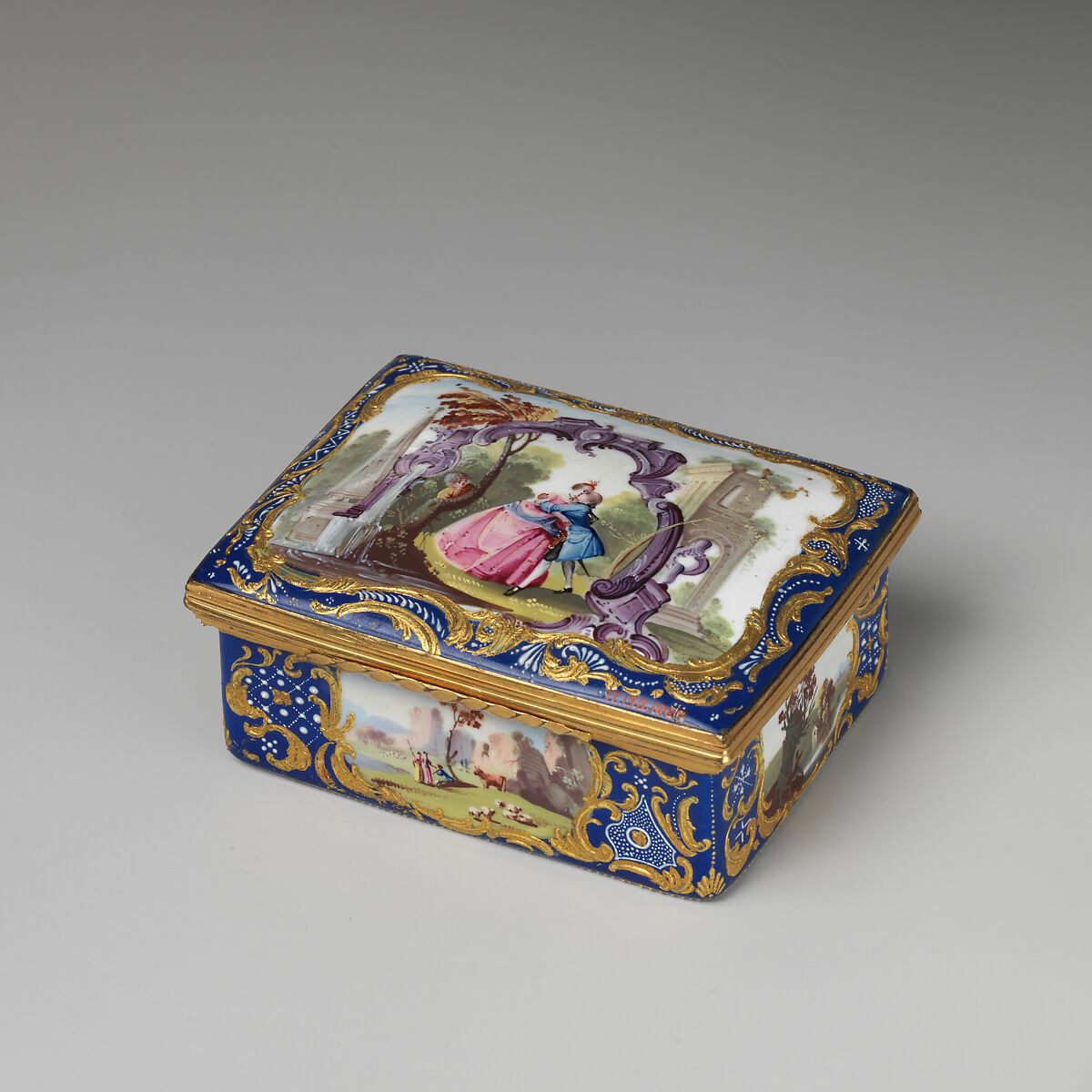 Snuffbox, Enameled copper, British, Birmingham, Staffordshire 