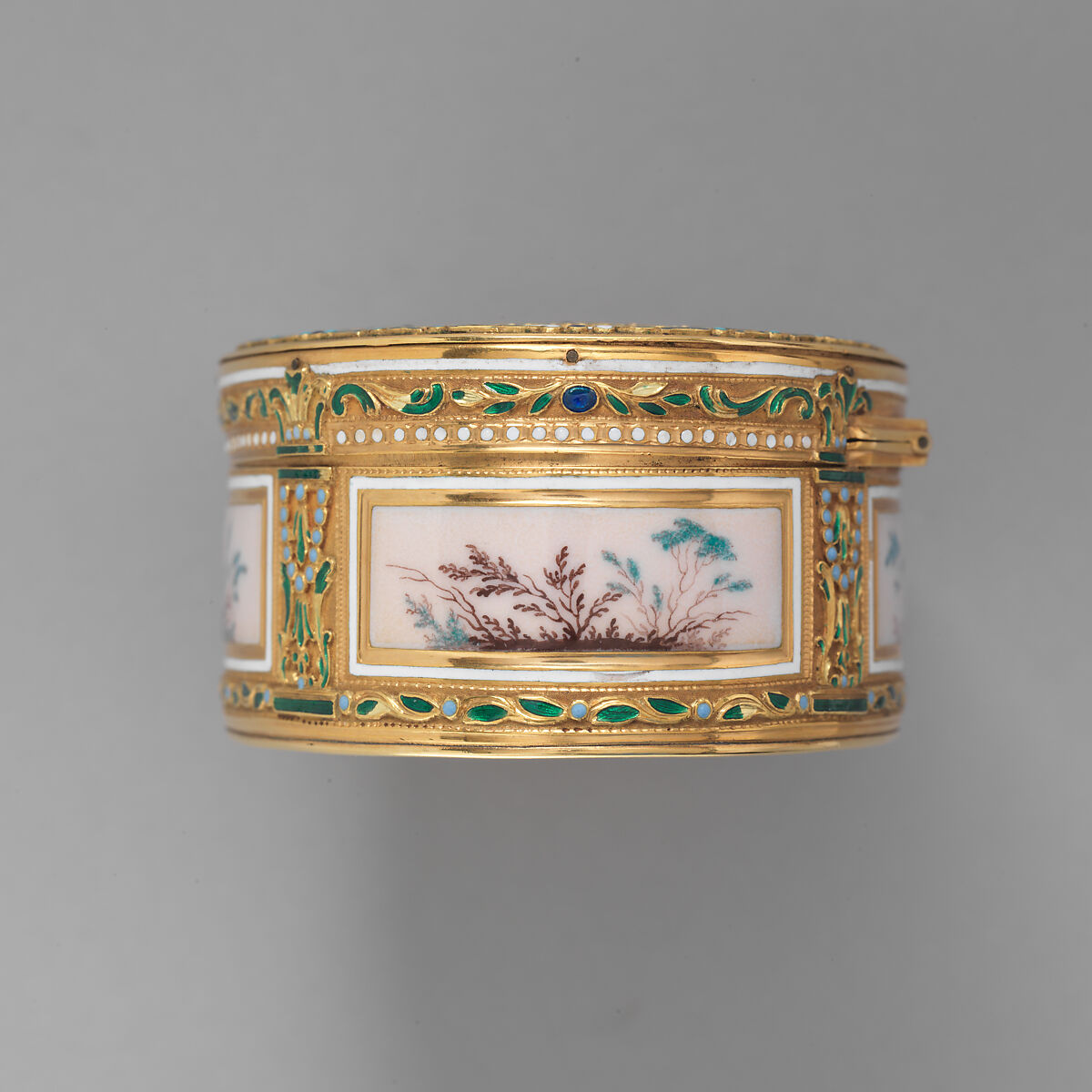 Snuffbox with portrait of a man, probably Prinz Karl von Sachsen (1733–1796), Jean-Joseph Barrière (French, apprenticed 1750, master 1763, active 1793), Gold, enamel, ivory, glass, French, Paris