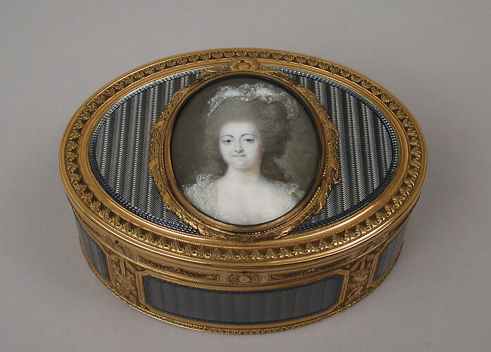 Snuffbox with portrait of a woman