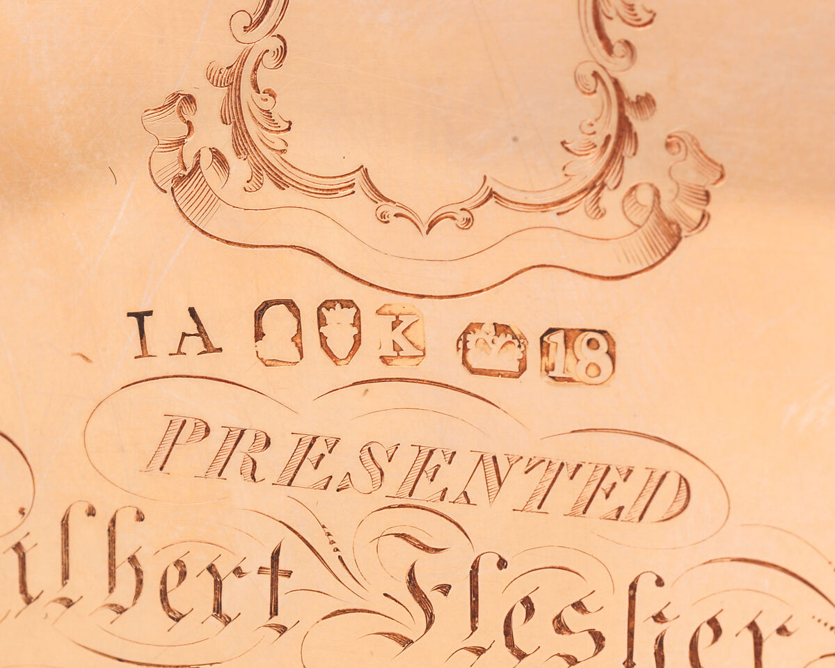 Snuffbox with portraits of Henry VIII and and Jane Seymour with presentation inscription, I. A. (unidentified) (active 1795–1806), Red and yellow gold;  enamel, British, London