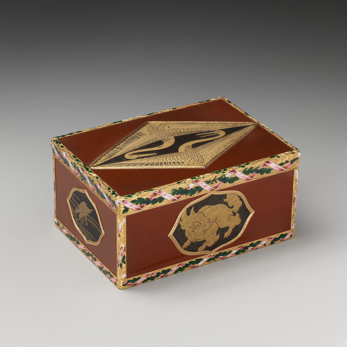 Snuffbox, Jean Ducrollay (French, born 1709, master 1734, recorded 1760), Gold, lacquer, enamel, French, Paris 