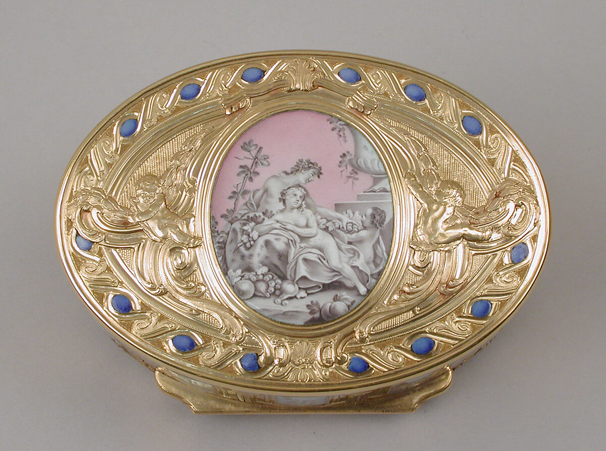 Snuffbox with grisaille decoration of Cupid and Venus, Jean-Baptiste Carnay (master 1764, recorded 1793), Gold, enamel, French, Paris