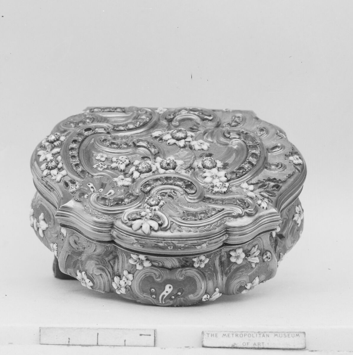 Snuffbox, Gold, enamel, rubies, diamonds, British