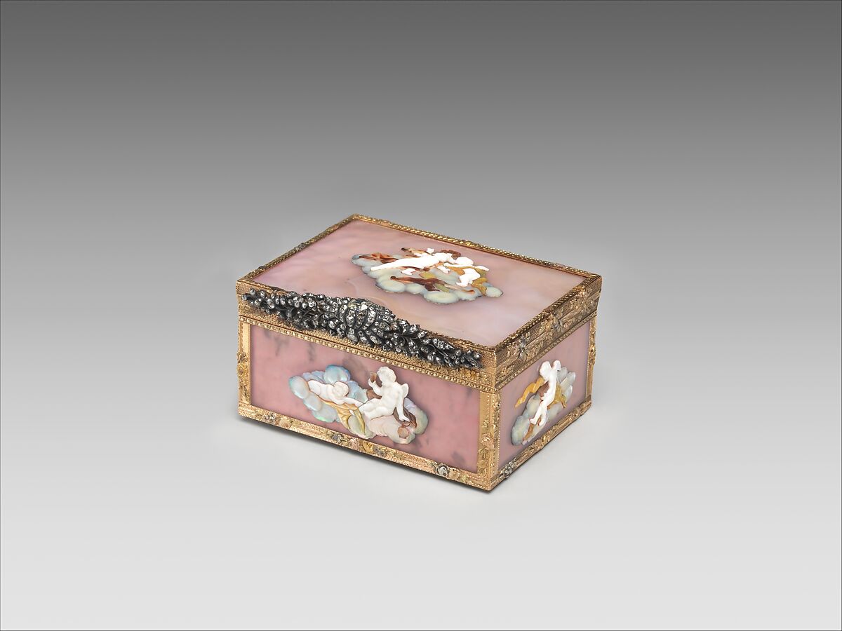Snuffbox, D. B., Stettin, Germany, Gold, mother-of-pearl, ivory, diamonds, agate over pink foil, German, Stettin 