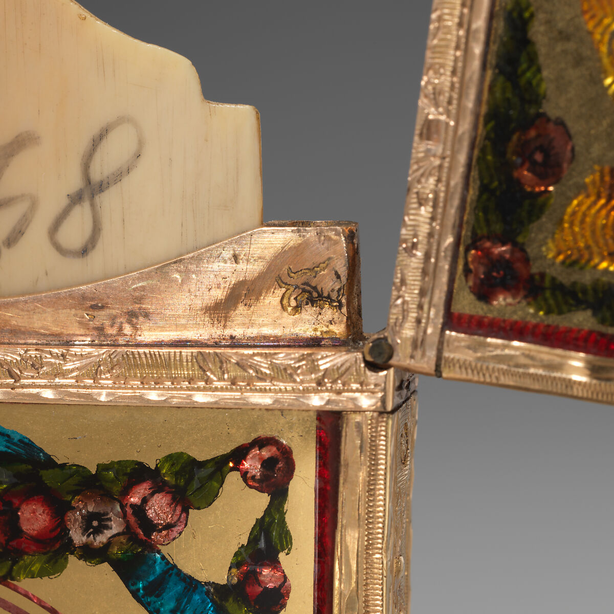 Souvenir, Gold, French