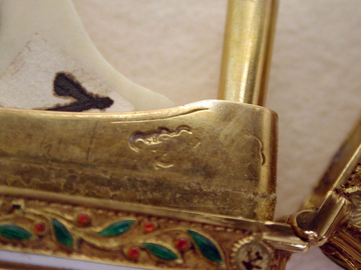 Souvenir with portrait of a woman, Possibly by Gabriel Lebidois (active Paris, master 1781, active 1792), Gold, enamel, diamonds; ivory, French, Paris