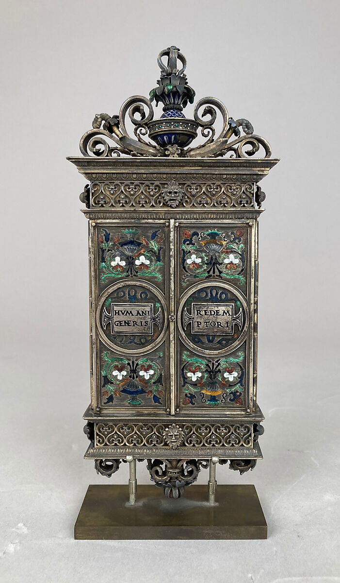 Triptych: Lamentation over the Dead Christ, St. Catherine, St. Barbara, Silver-gilt, enamel, verre églomisé, Italian, Lombardy