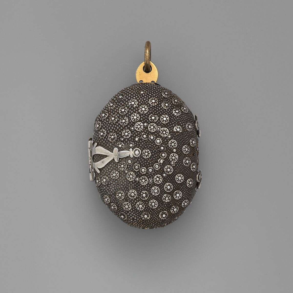 Watch, Watchmaker: Henry Grendon (British, Clockmakers' Company 1640), Rock crystal, gold, silver, gilded brass; steel, partly blued, fish skin, British, London