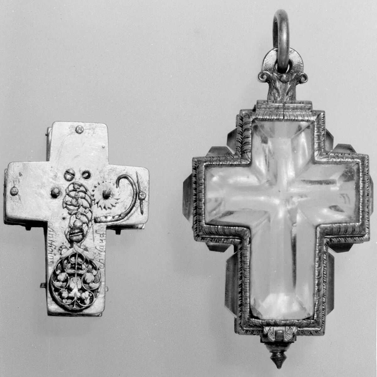 Watch, Watchmaker: Anthoine Arlaud (born ca. 1590, after 1641), Case: rock crystal, with gilded silver mounts; Dial: silver, partly gilded; Movement: gilded brass and steel, Swiss, Geneva