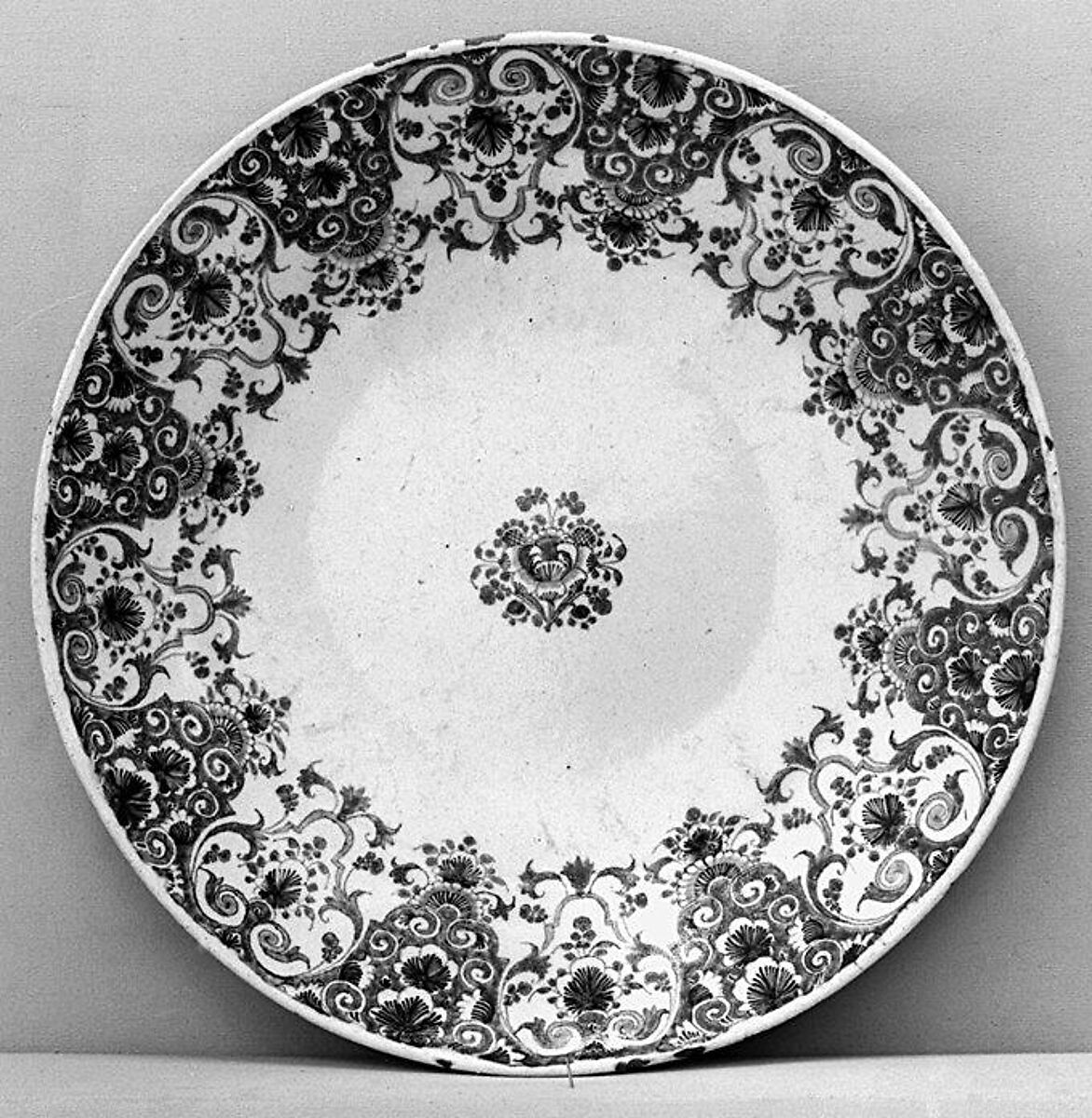 Plate, Faience (tin-glazed earthenware), French, Rouen 