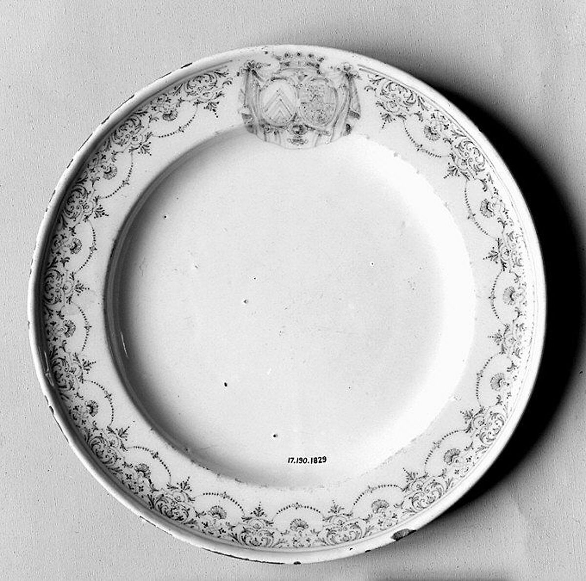 Plate, Clérissy Manufactory, Faience (tin-glazed earthenware), French, Moustiers 