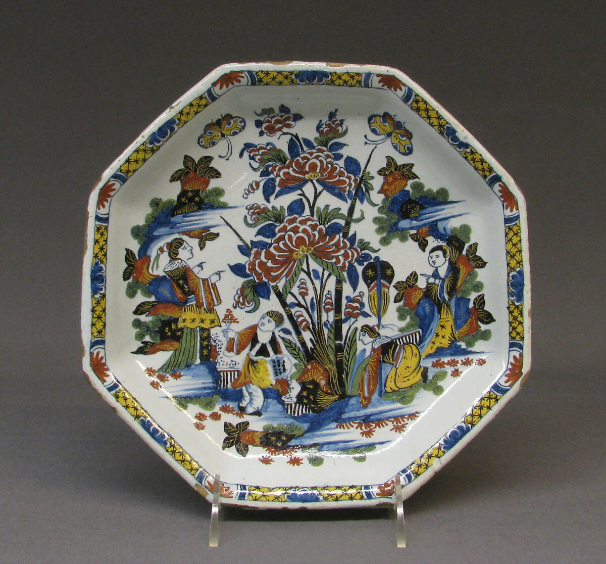 Dish, Faience (tin-glazed earthenware), French, Rouen 
