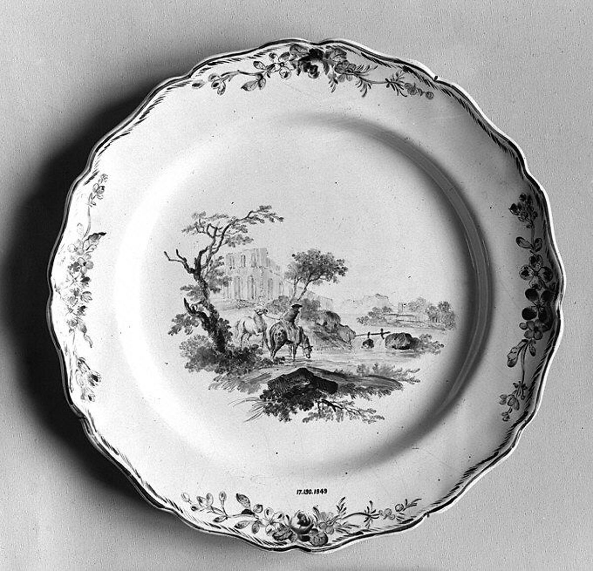 Plate, Probably Antoine Bonnefoy (French), Faience (tin-glazed earthenware), French, Marseilles