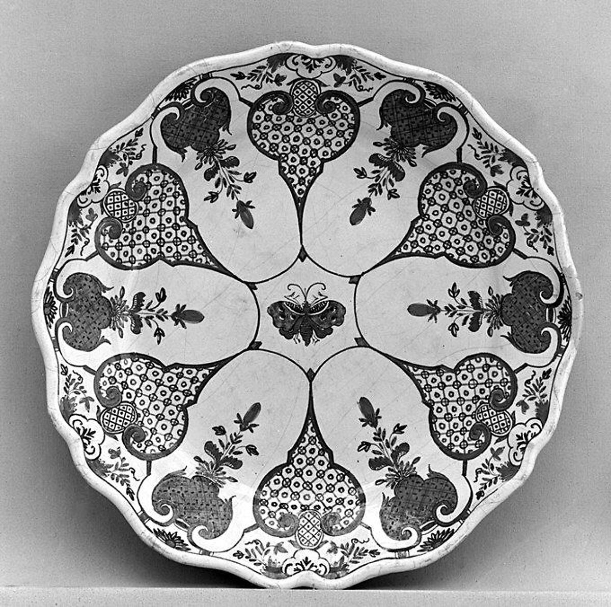 Plate, Faience (tin-glazed earthenware), French, Sinceny 