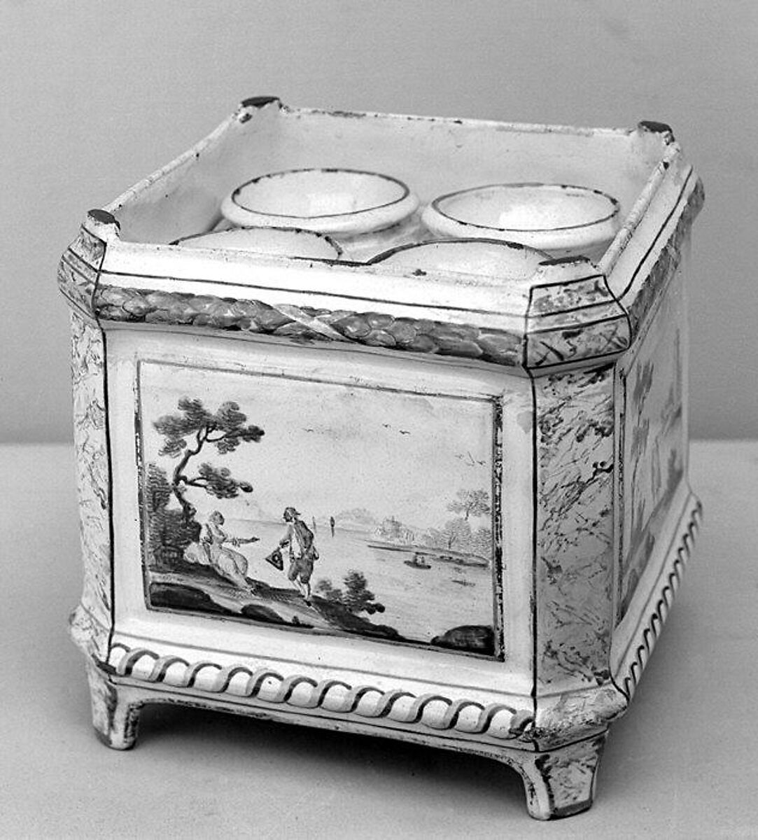 Jardinière, Fidelle Duvivier (French, 1740–after 1796), Faience (tin-glazed earthenware), French, Sceaux 
