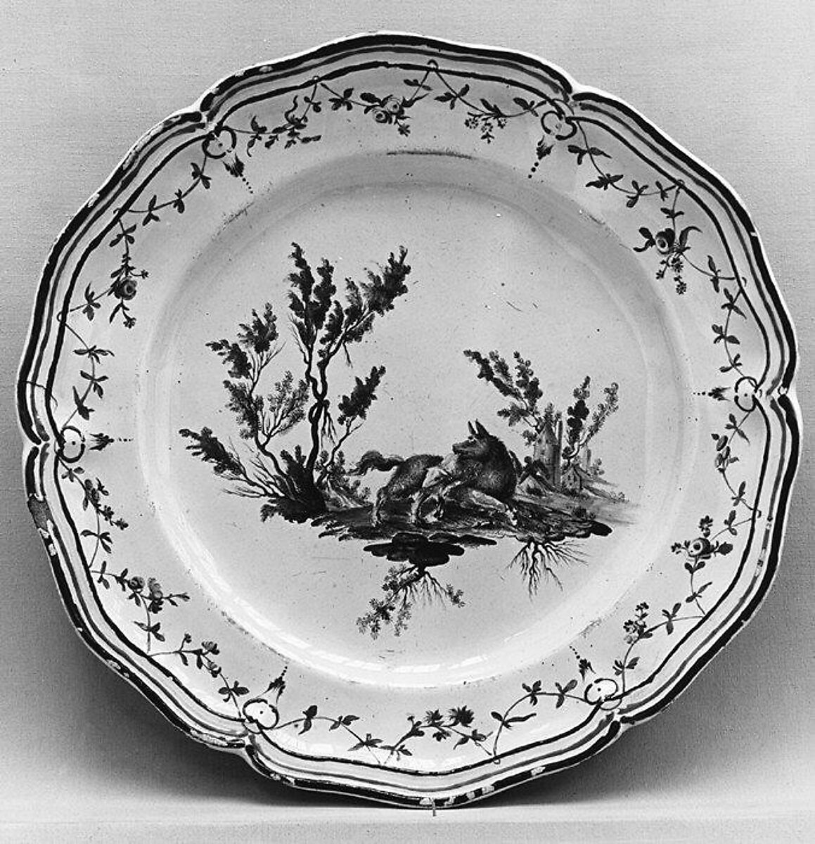 Plate, Faience (tin-glazed earthenware), French, Lunéville or environs 
