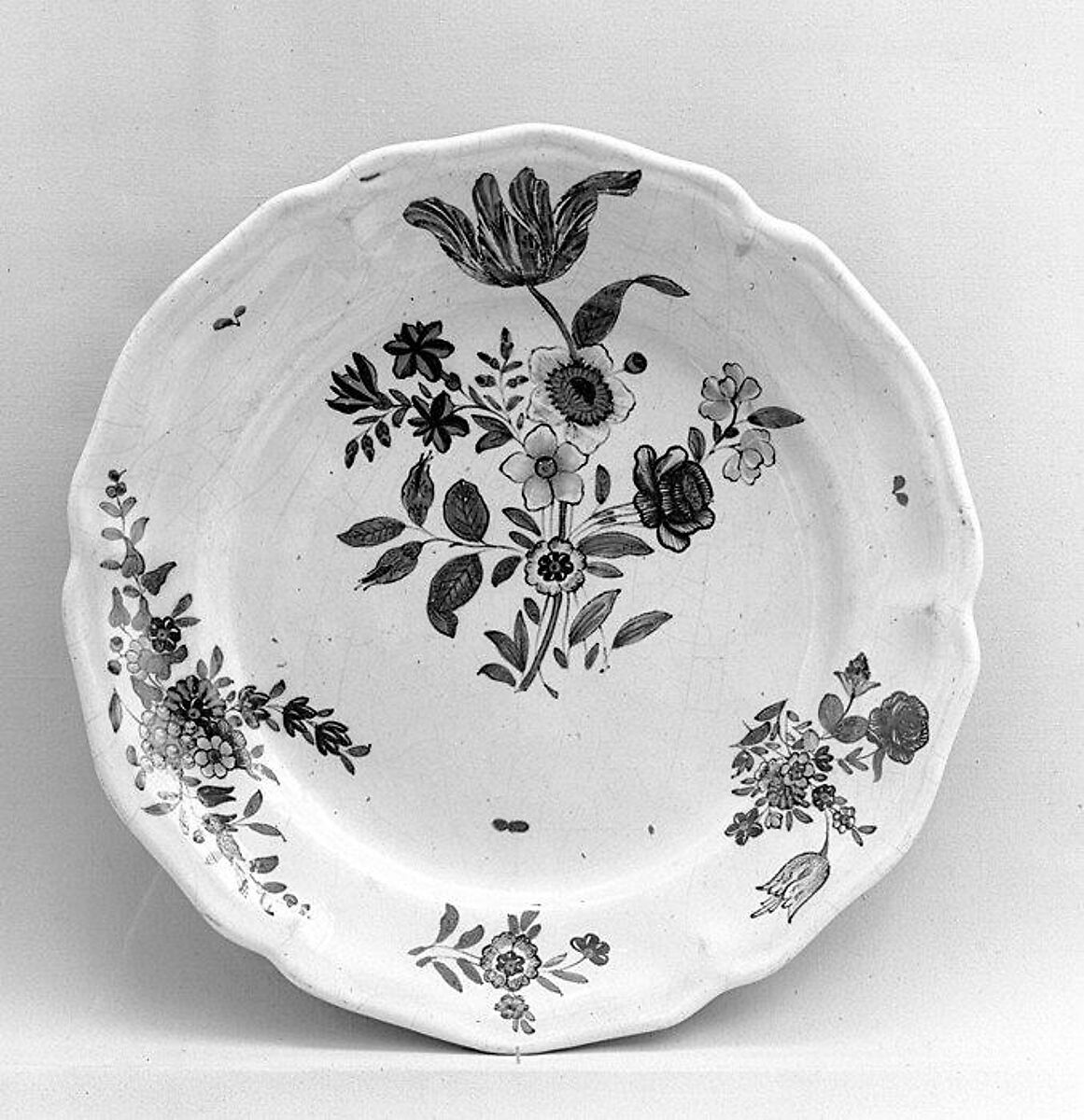 Plate, Faience (tin-glazed earthenware), French, Rouen 