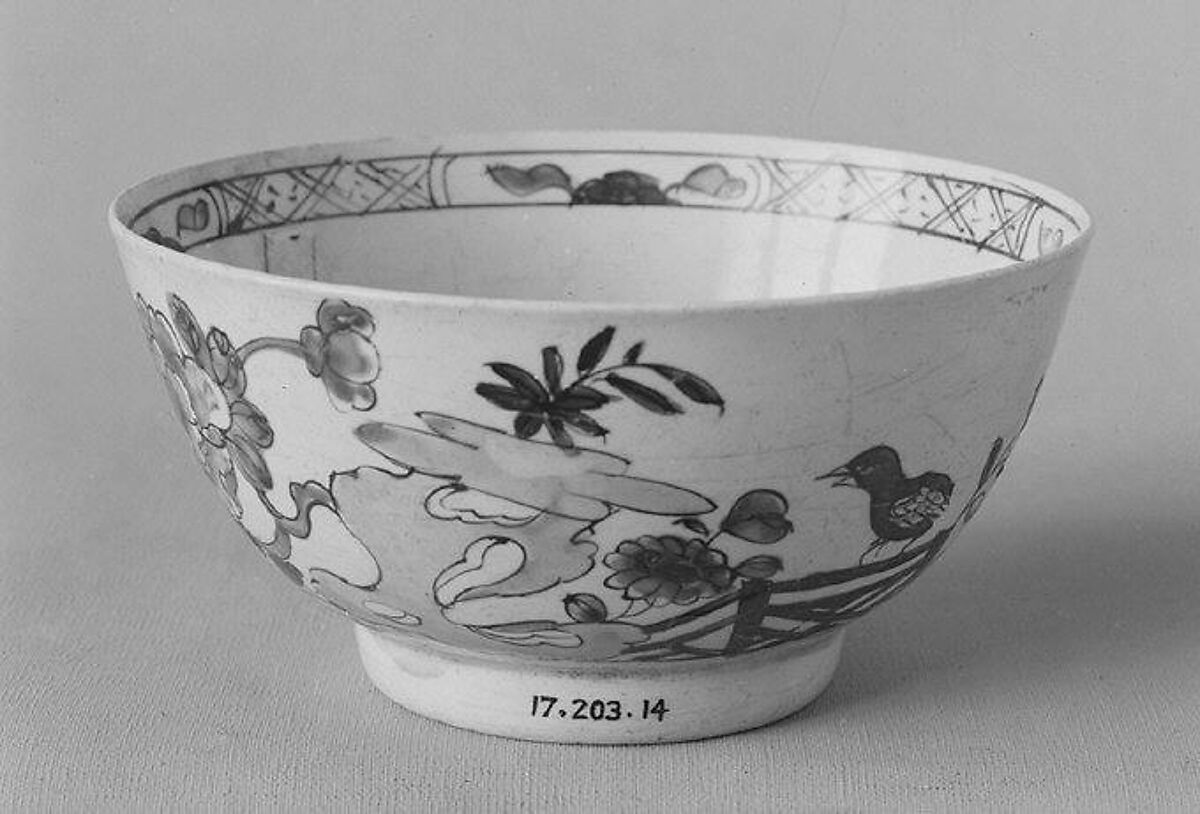 Bowl, Possibly Bow Porcelain Factory (British, 1747–1776), Soft-paste porcelain, British, possibly Bow, London 