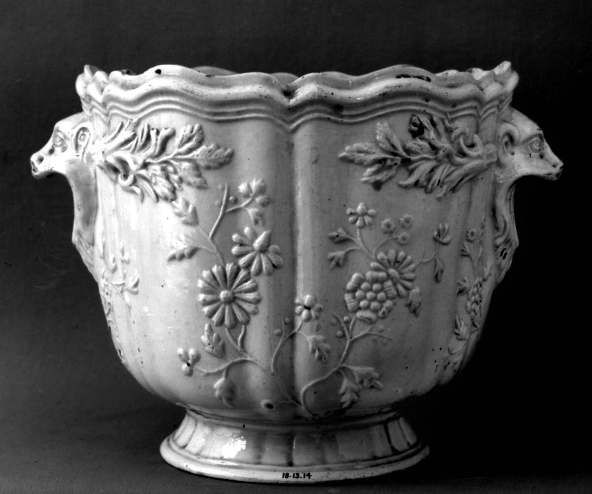 Wine glass cooler (seau à verre), Possibly by Apt, Creamware, French, Paris 