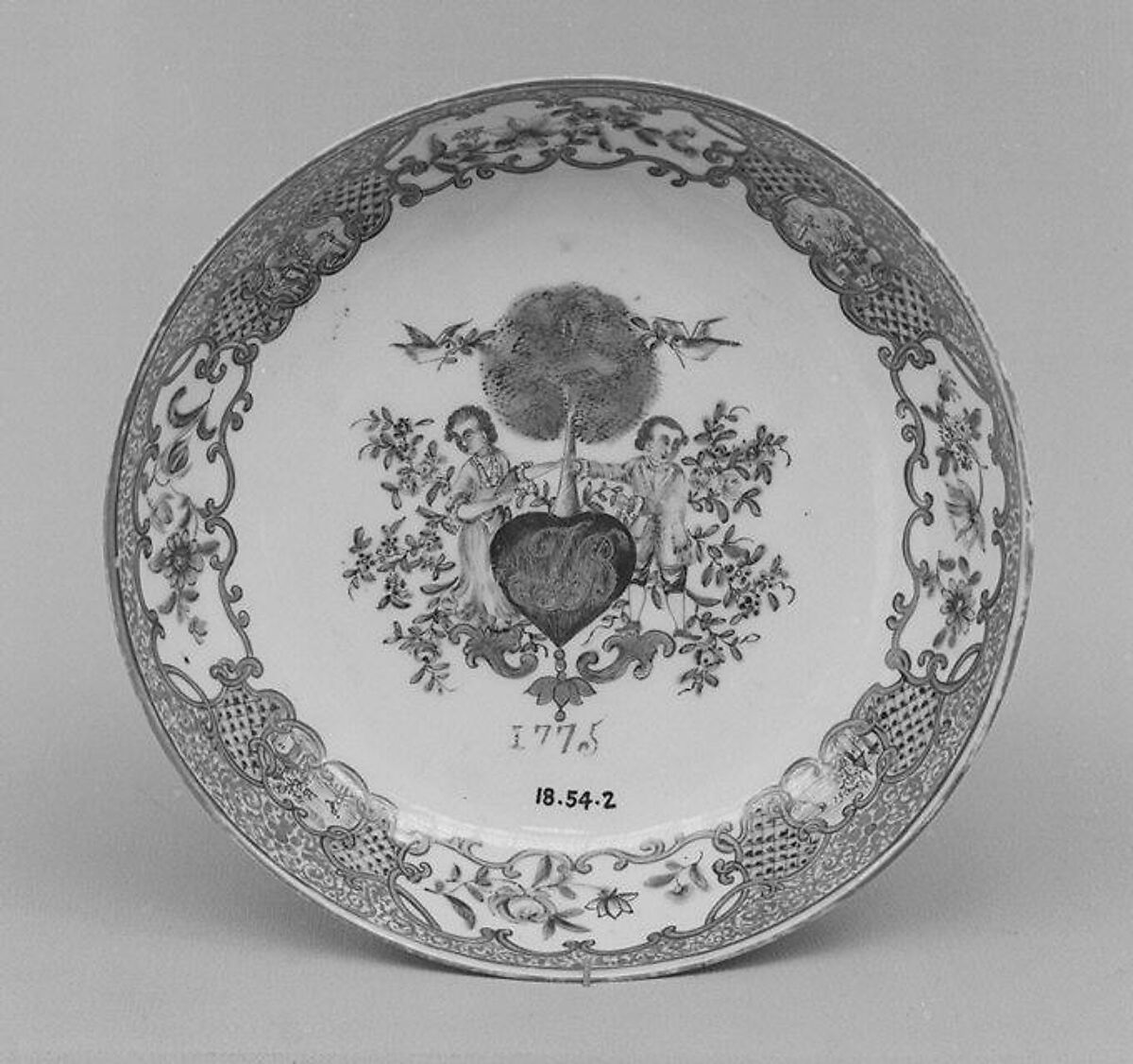Saucer (part of a service), Hard-paste porcelain, Chinese, for European market 