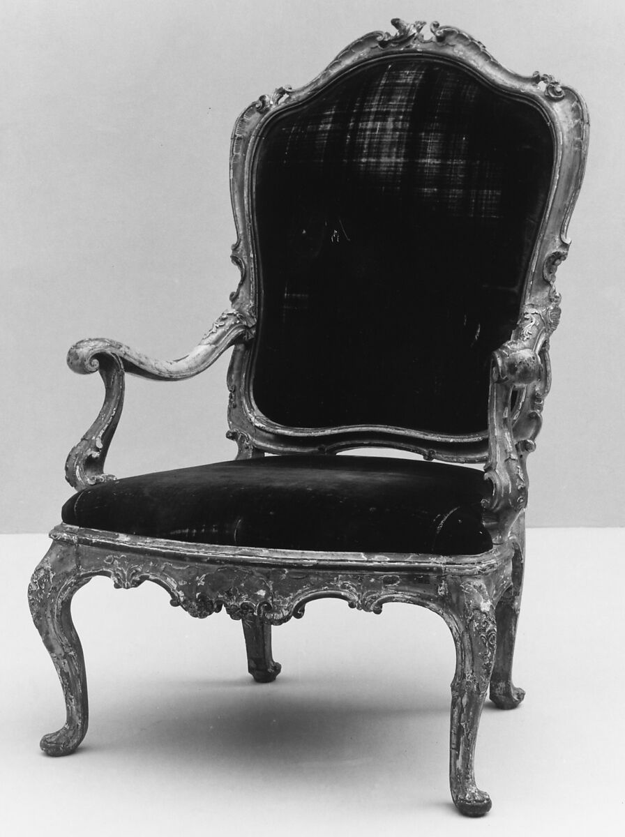 Armchair, Walnut, carved; original gilt; velvet, Italian