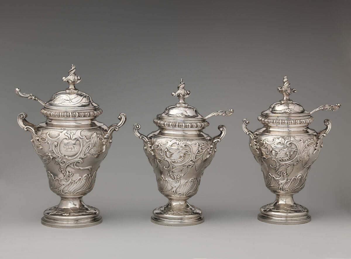 Tea caddy with spoon (one of a set of three), John Swift (British, active from 1728), Silver, British, London