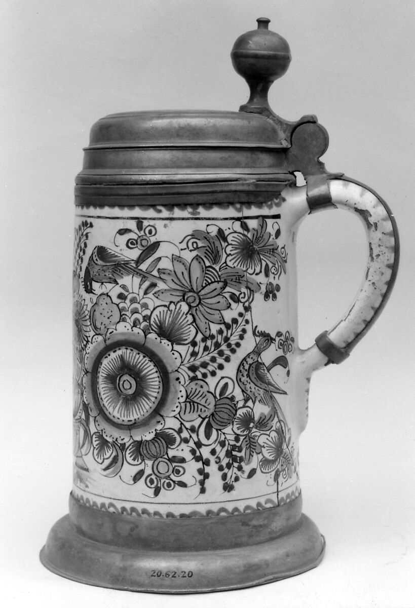 Tankard, Possibly made at Erfurt Manufactory, Tin-glazed earthenware, pewter, German, Thuringia 