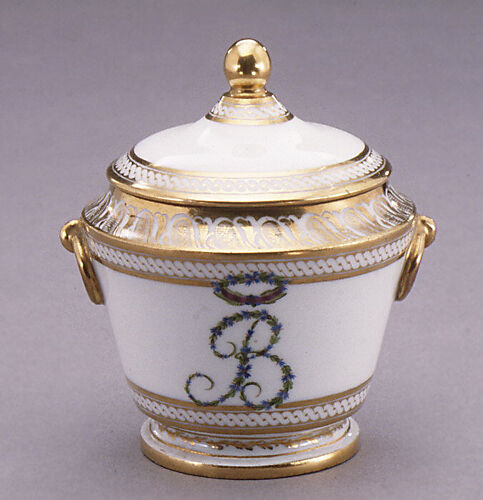 Sugar bowl with cover (part of a traveling tea service)