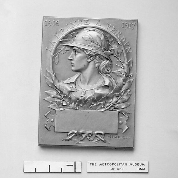 France to Verdun, Medalist: Georges-Henri Prud&#39;homme (French, Cap Breton, Landes 1873–1947 Paris), Bronze, struck, French 