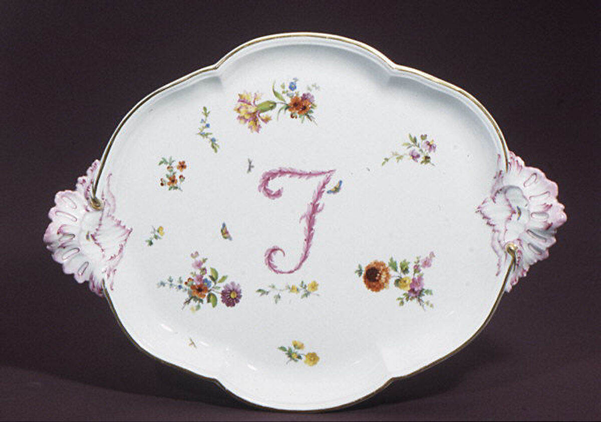 Tray (part of a set), Royal Porcelain Manufactory, Berlin (German, founded 1763), Hard-paste porcelain, German, Berlin 