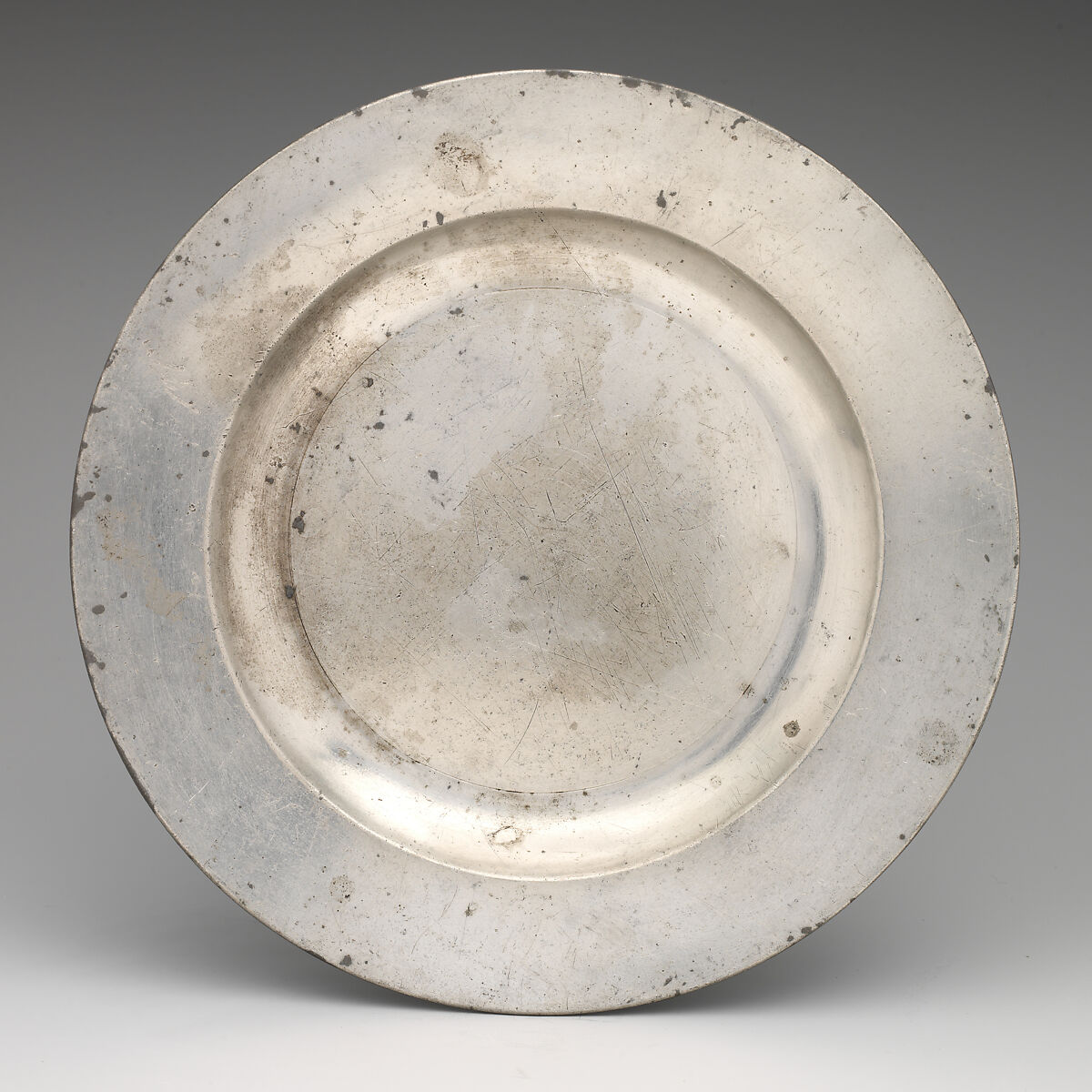 Plate, Thomas Giffin (working 1760–77), Pewter, British, London 