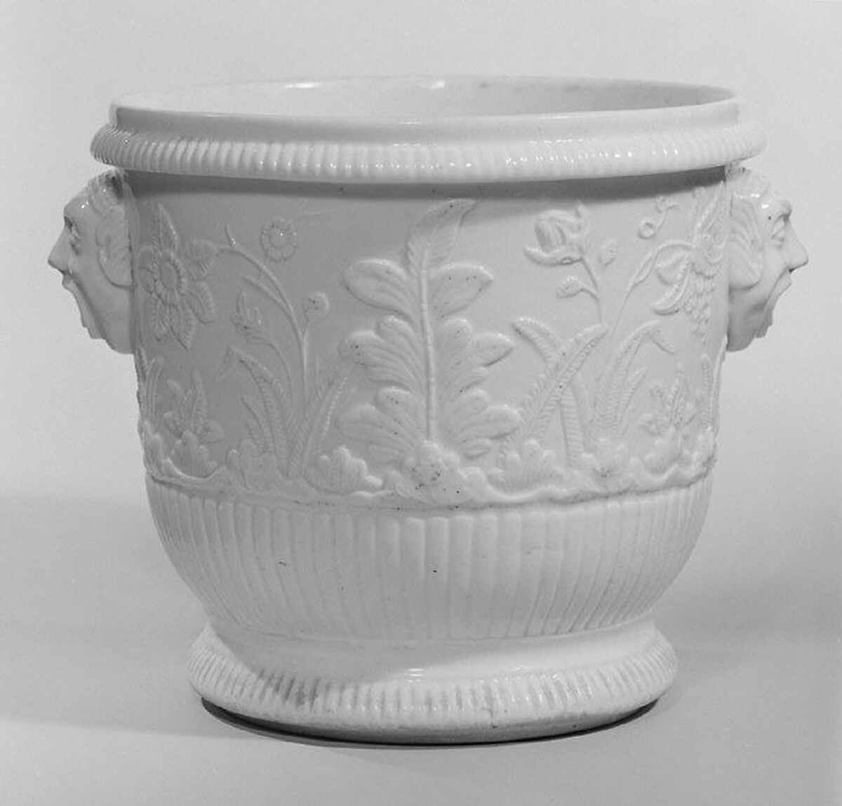 Bottle cooler (seau à bouteille), Saint-Cloud factory (French, mid-1690s–1766), Soft-paste porcelain, French, Saint-Cloud