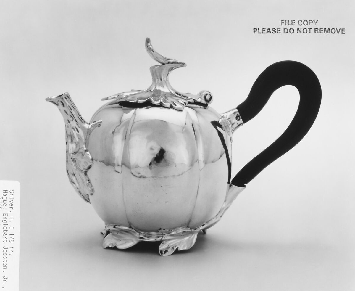 Teapot, Englebart Joosten Jr. (master 1764, still working 1797, died ca. 1805), Silver, wood, Dutch, The Hague 