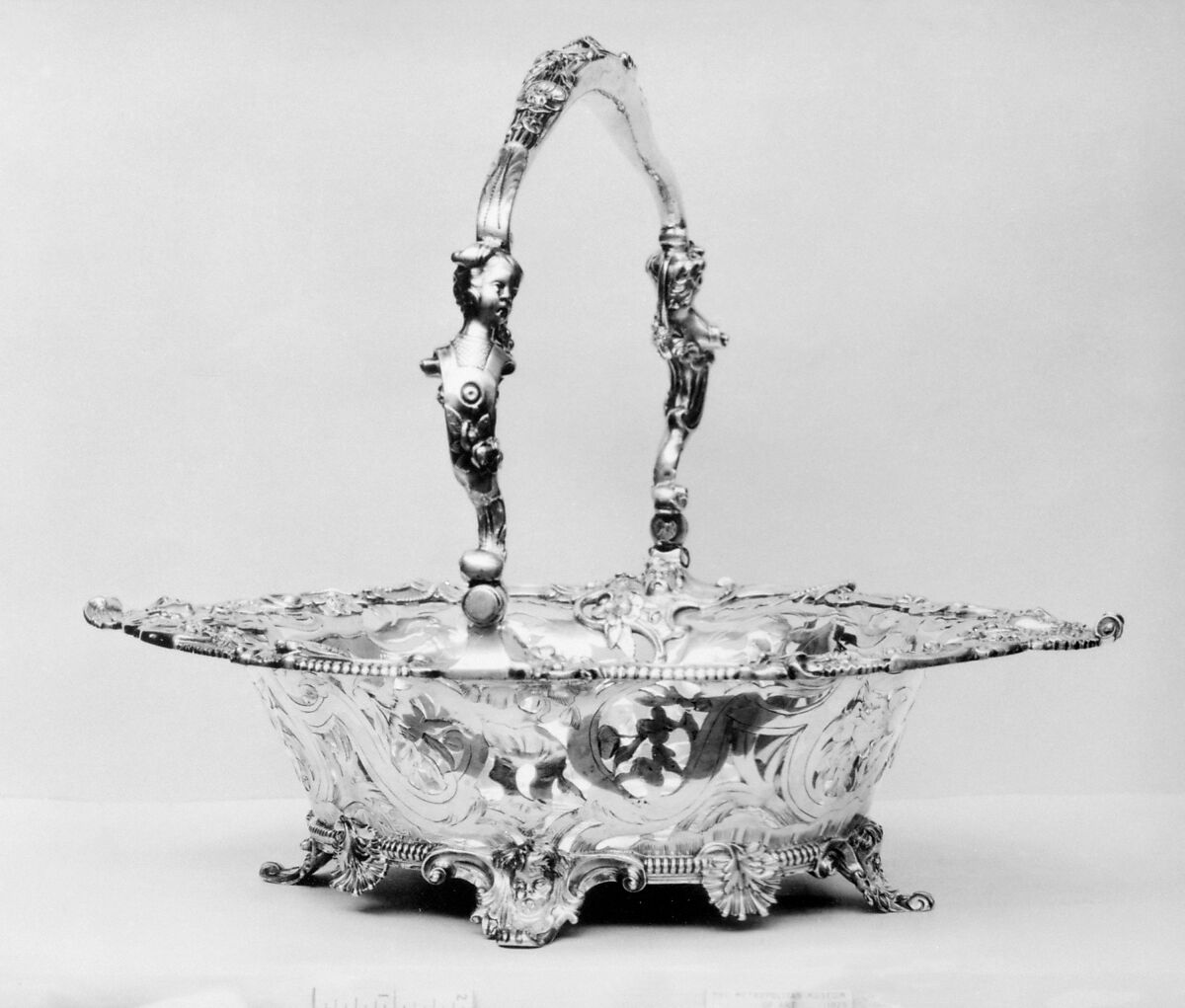 Cake basket, Paul de Lamerie (British, 1688–1751, active 1712–51), Silver, British, London 