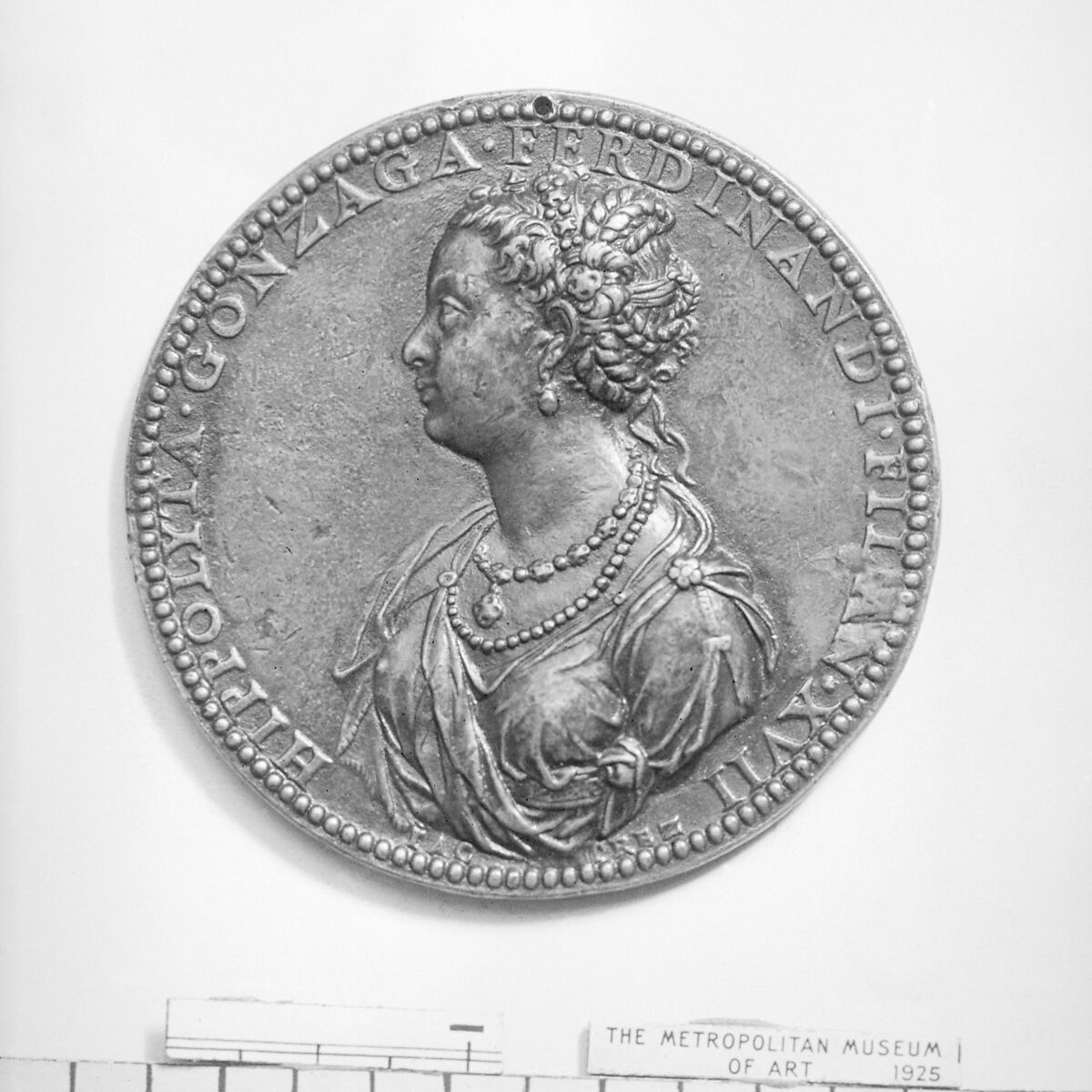 Ippolita Gonzaga (1535–1563), at the age of 17, Medalist: Jacopo Nizolla da Trezzo (Italian, Milan 1515/19–1589 Madrid), Bronze, Italian 