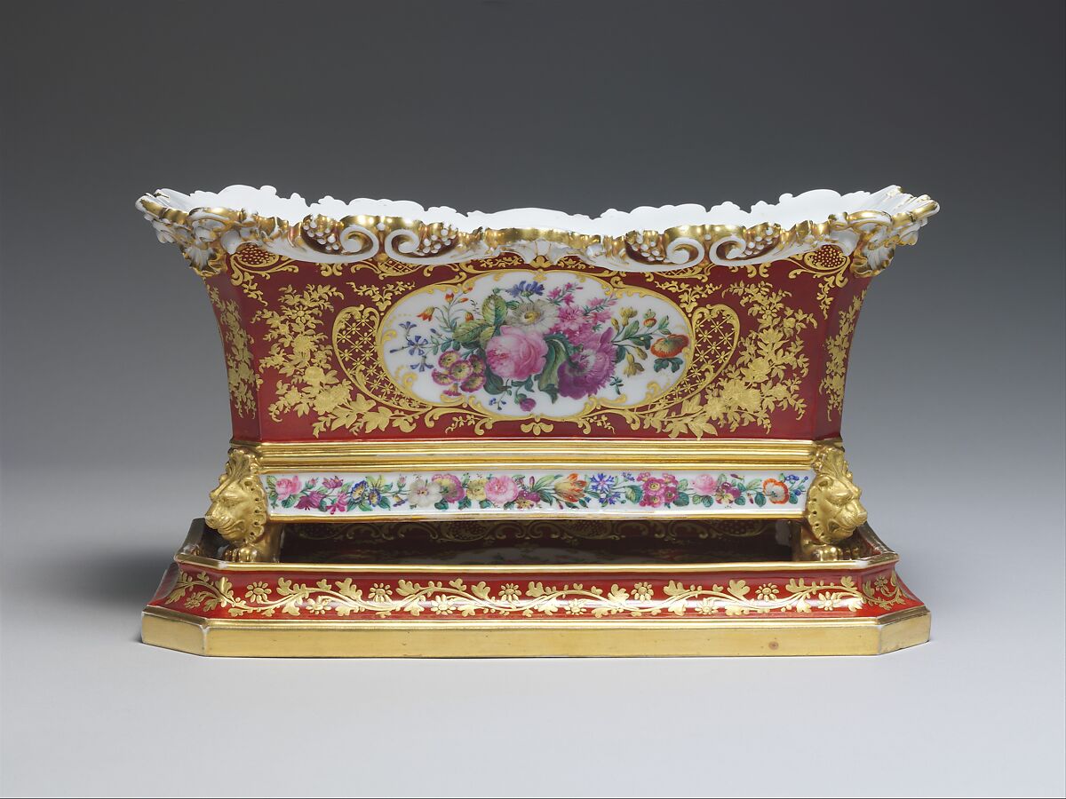 Jardinière and stand, Fontainebleau (Manufacture Royale, established 1530, 1535 or 1539), Hard-paste porcelain, French, Fontainebleau 