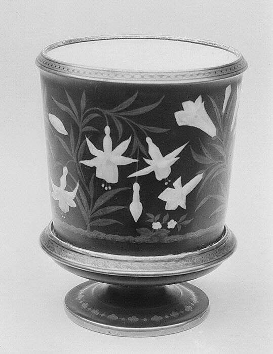 Vase, Hard-paste porcelain, French 