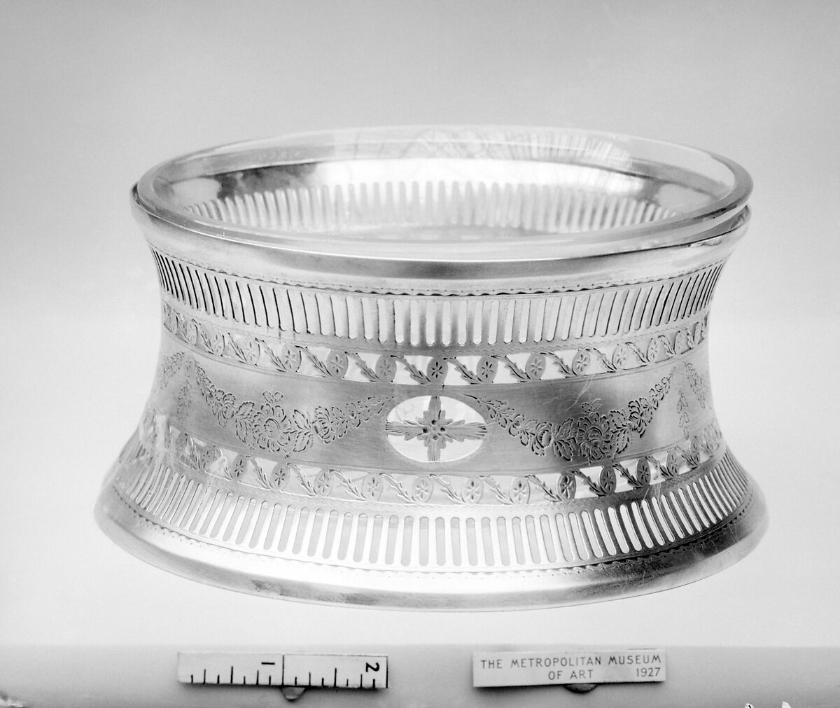 Dish ring, Silver, glass, Irish, Dublin