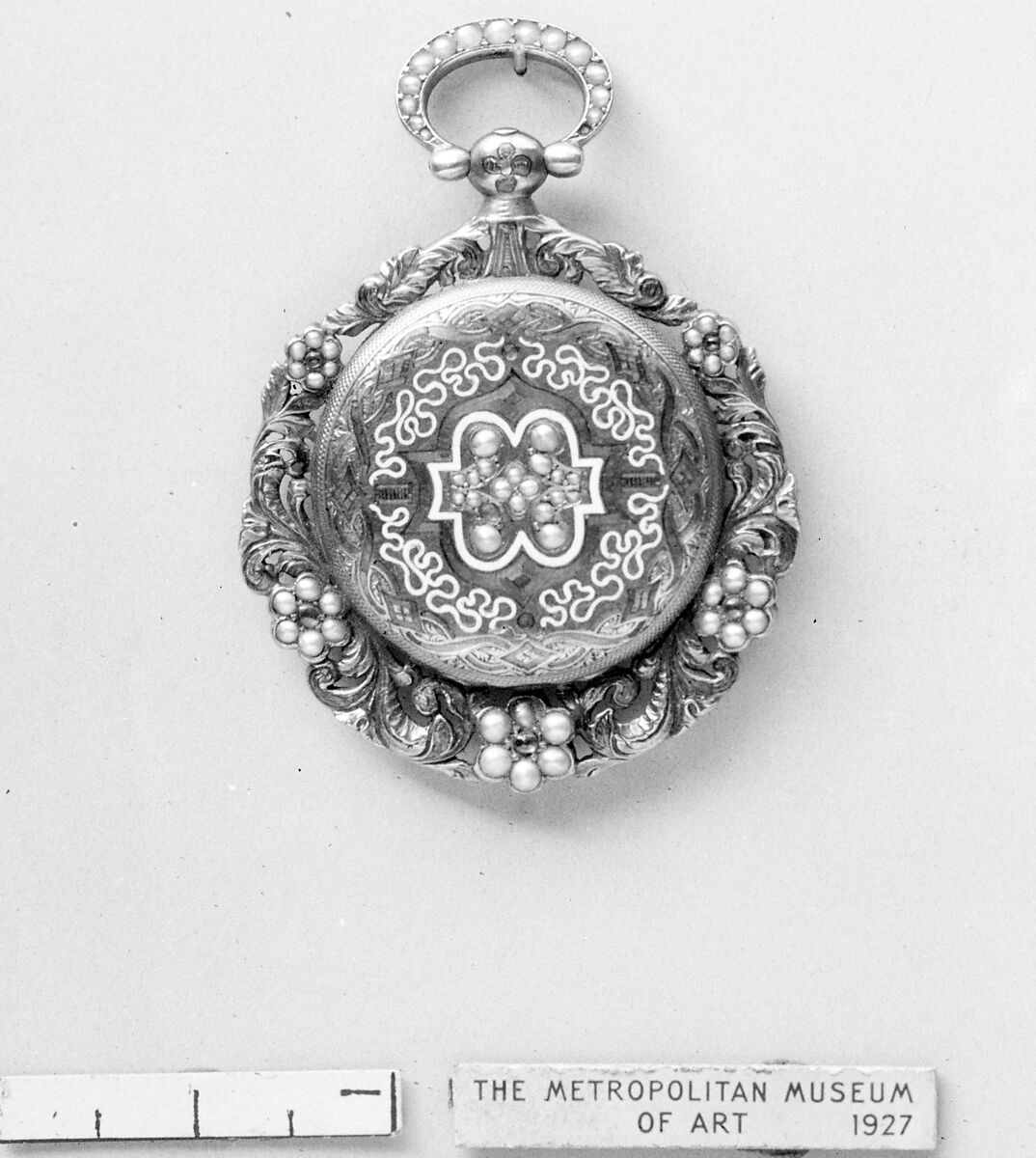 Watch, Watchmaker: Jean François Bautte &amp; Co. (1837–1855), Gold, enamel, garnets and pearls, Swiss, Geneva 