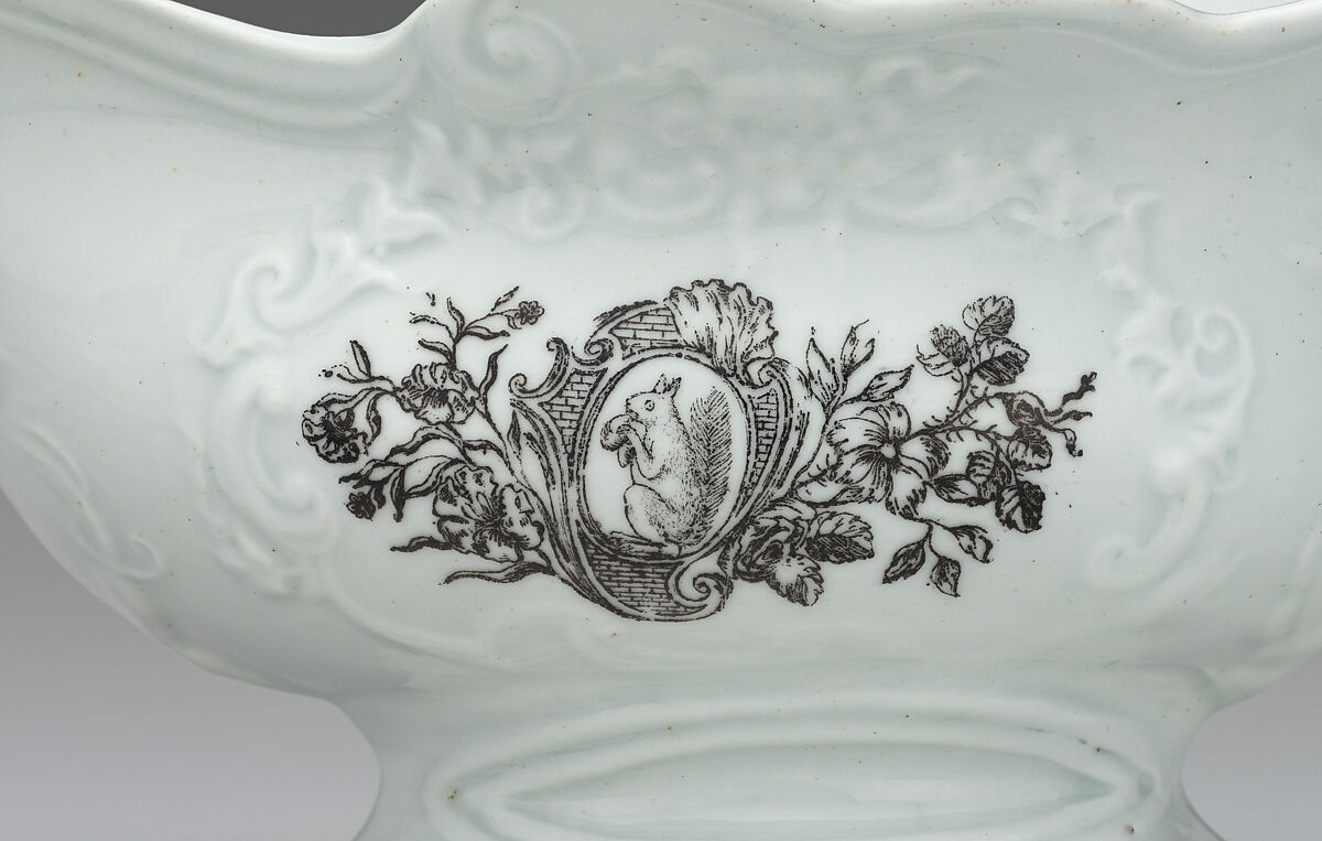 Pair of sauceboats, Worcester factory (British, 1751–2008), porcelain, British, Worcester