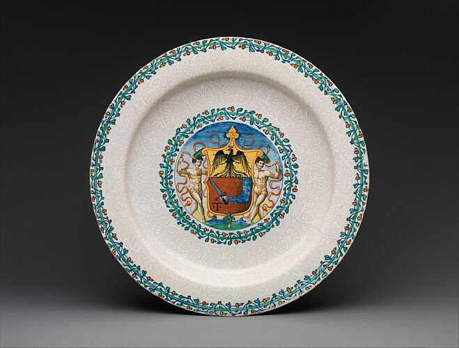 Armorial dish with bianco sopra bianco ornament