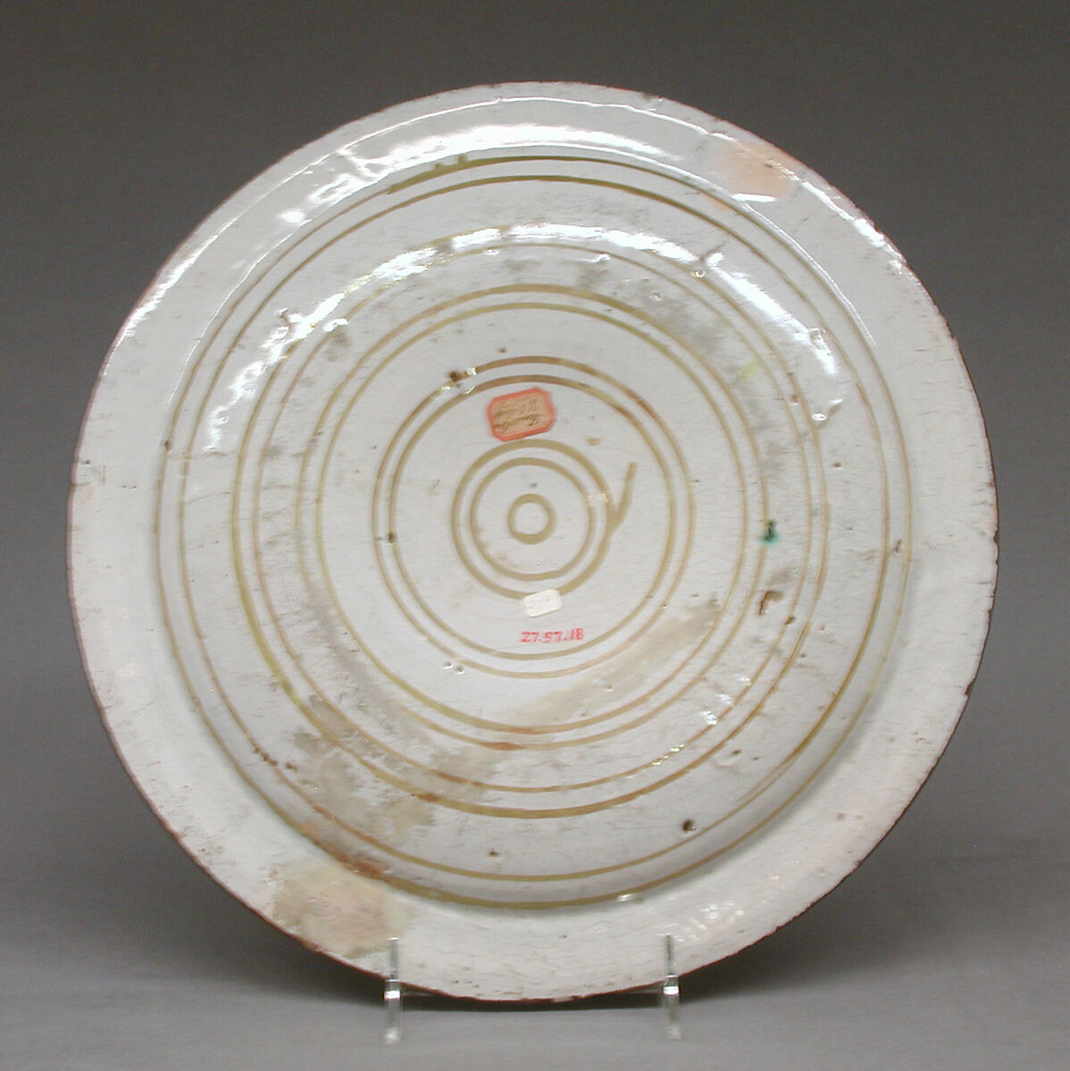 Dish, Maiolica (tin-glazed earthenware), lustered, Italian, Deruta