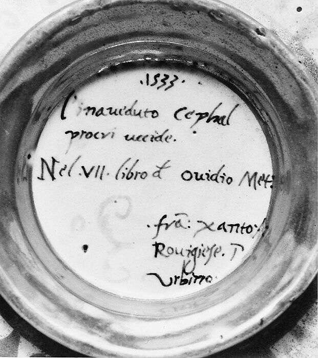 Footed bowl depicting Cephalus killing Procris, Fra Xanto Avelli da Rovigo (ca. 1486–1582), Maiolica (tin-glazed earthenware), lustered, Italian, Urbino with Gubbio luster