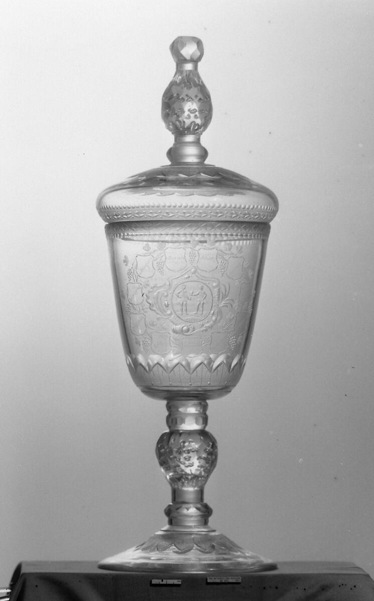 Standing cup with cover, Glass, German, Potsdam with Berlin cutting 