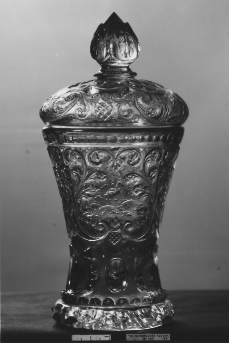 Beaker with cover, Workshop of Friedrich Winter (active 1685–ca. 1710), Glass, German, Silesia (Petersdorf)