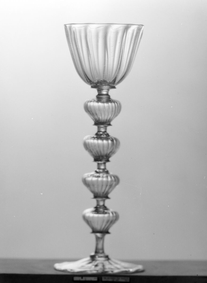 Wineglass (Hohlpuffenglas), Glass, German 