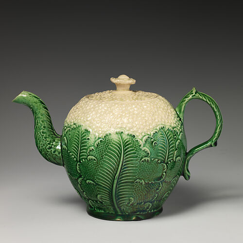 Teapot in the form of a cauliflower