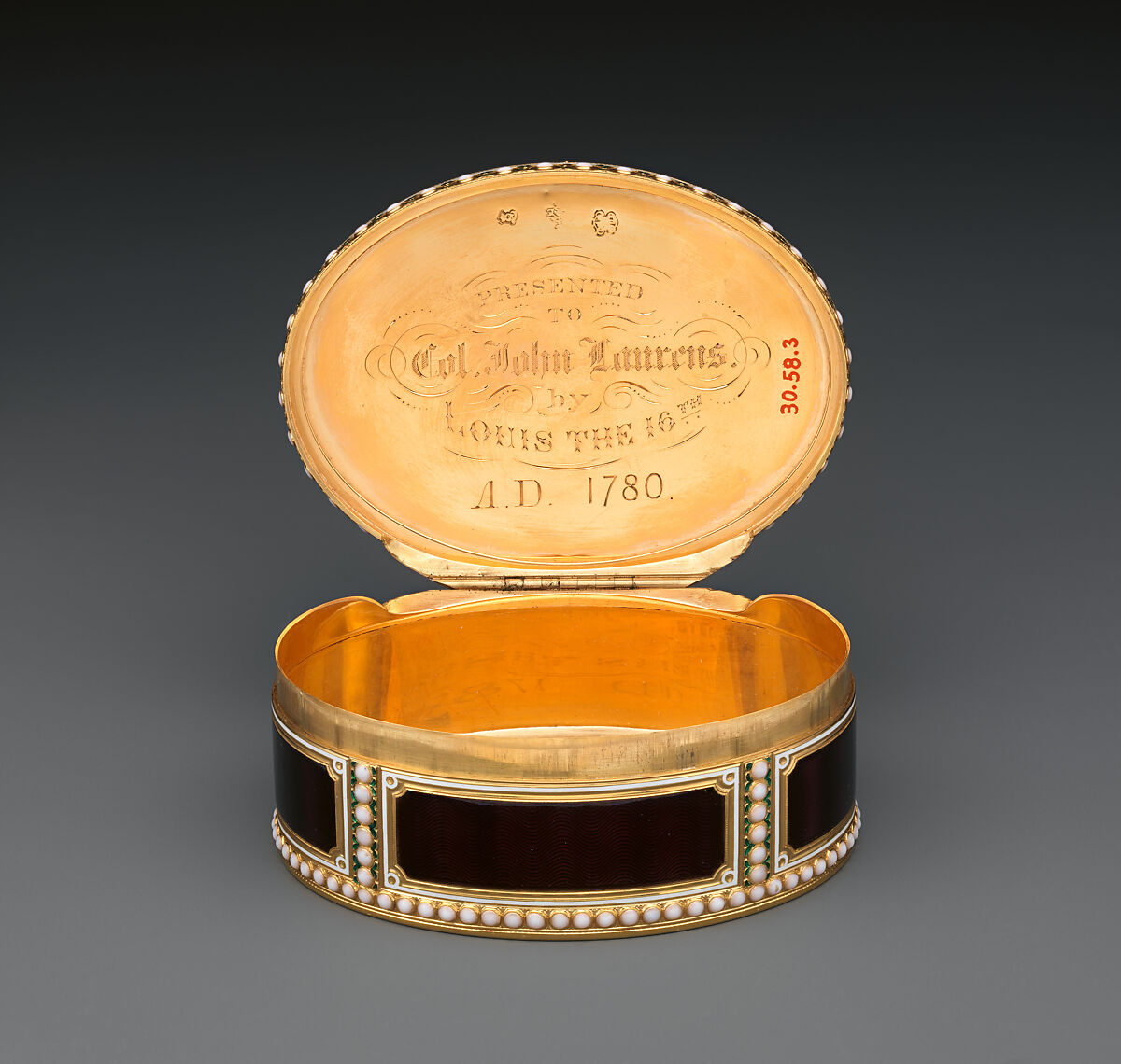 Snuffbox with portrait of Louis XVI (1754–1793), King of France, Joseph Etienne Blerzy (French, active 1750–1806), Gold, enamel, diamonds; ivory, glass, French, Paris