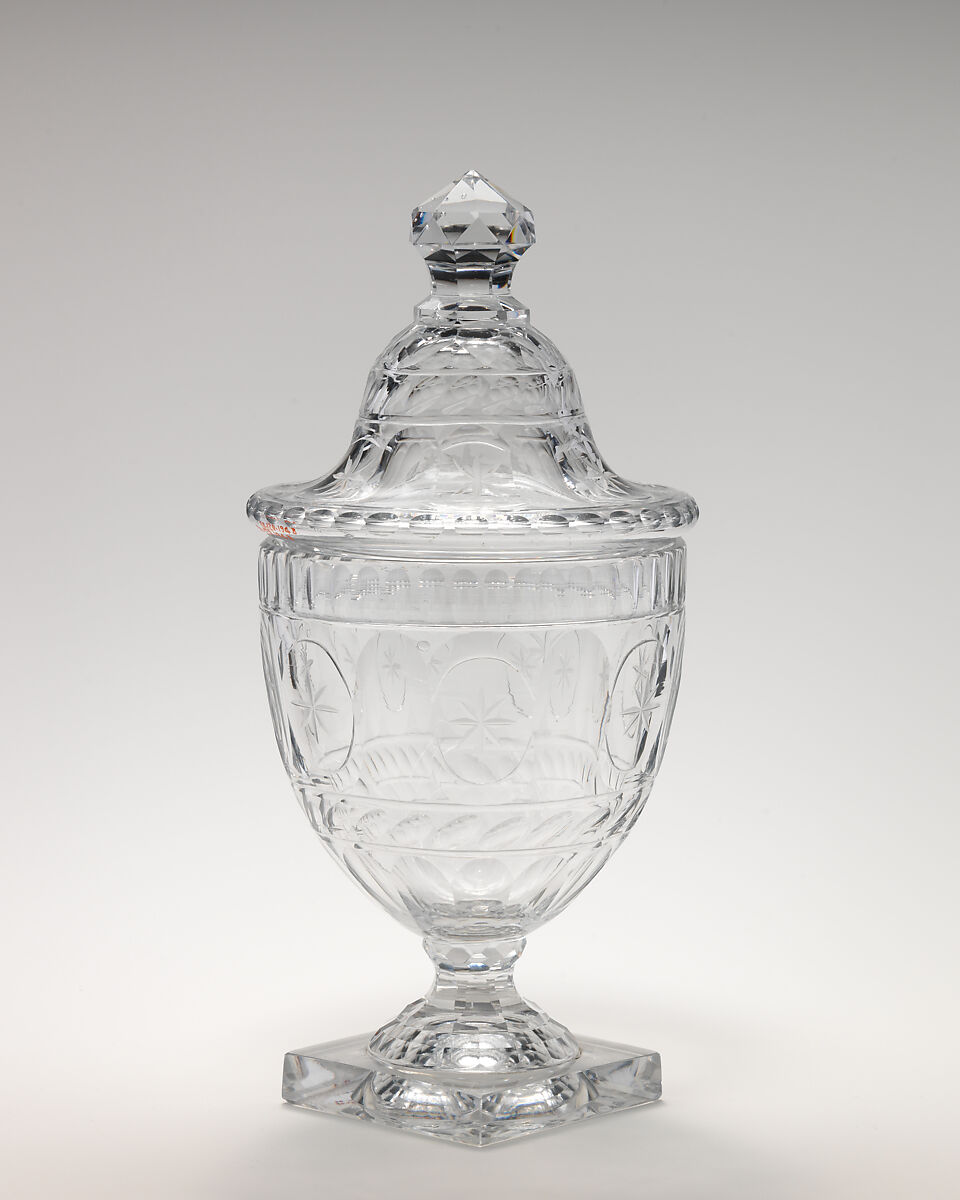 Urn with cover, Glass, British or Irish 