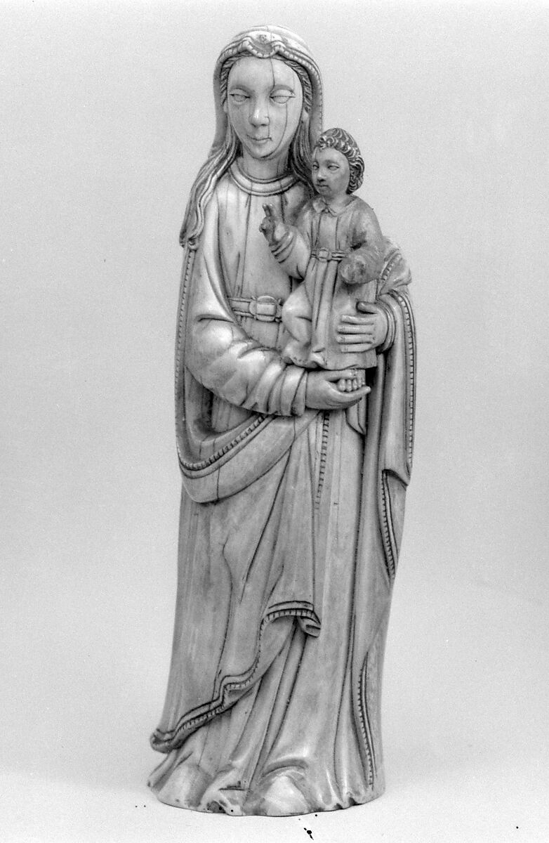 Madonna and Child, Ivory, with yellow to brown patina, Hispano-Philippine 